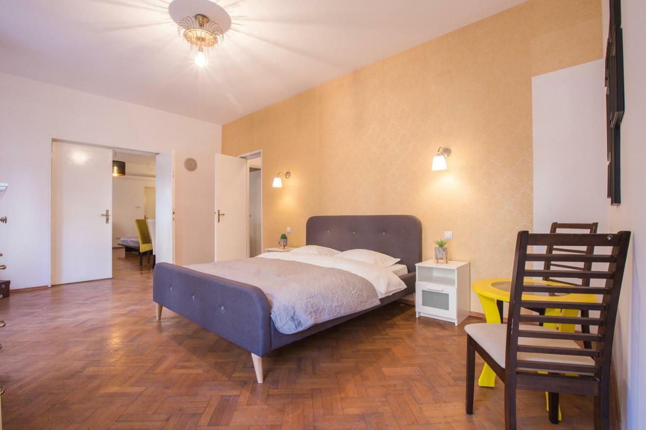 Color Apartments Nicolae Tonitza St Bukareszt Zewnętrze zdjęcie