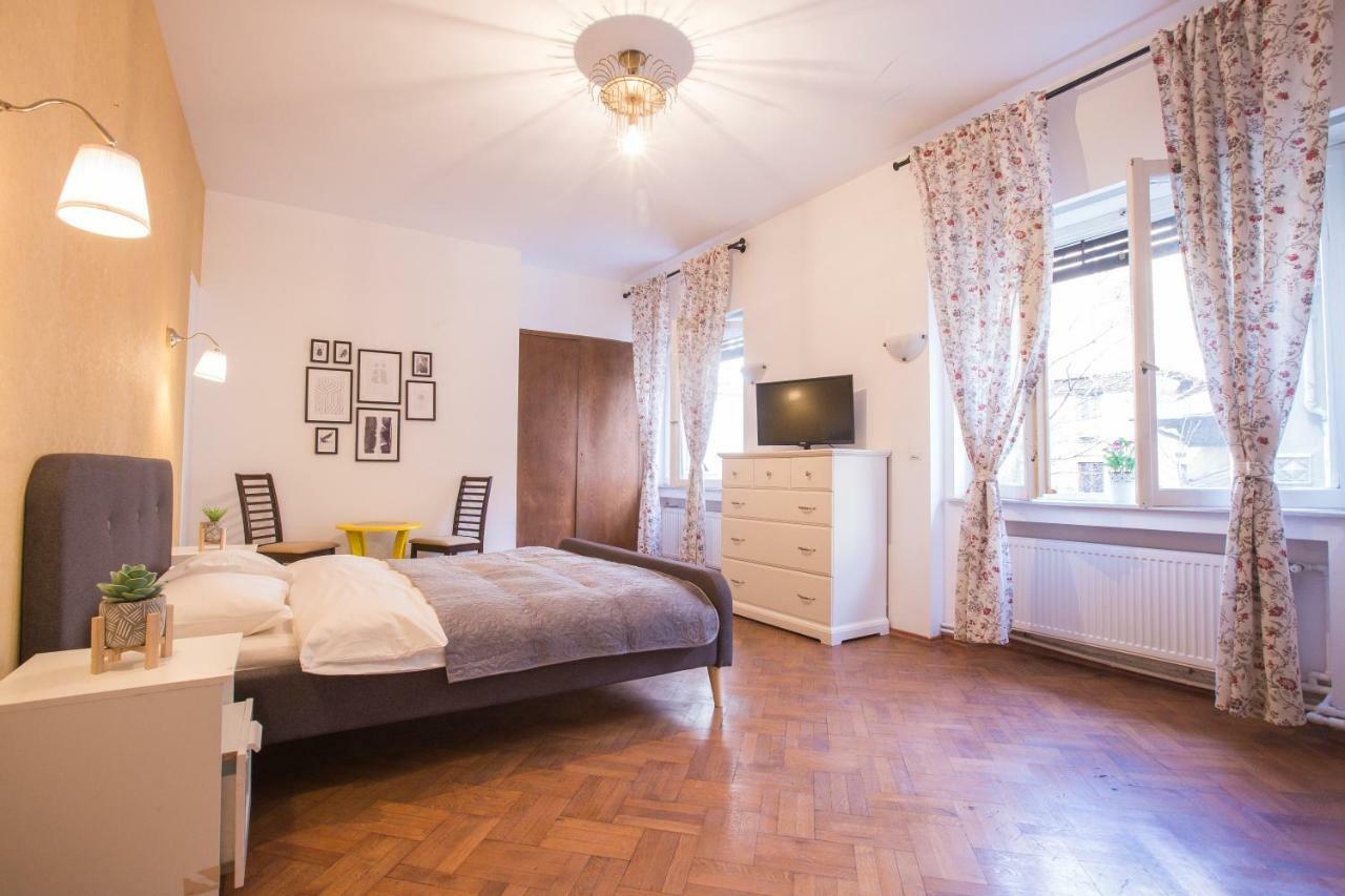 Color Apartments Nicolae Tonitza St Bukareszt Zewnętrze zdjęcie