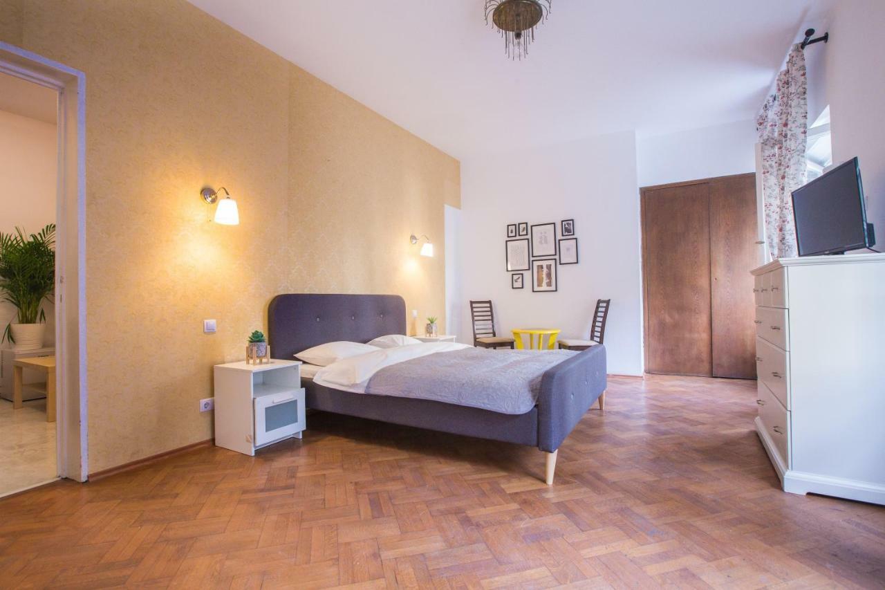 Color Apartments Nicolae Tonitza St Bukareszt Zewnętrze zdjęcie